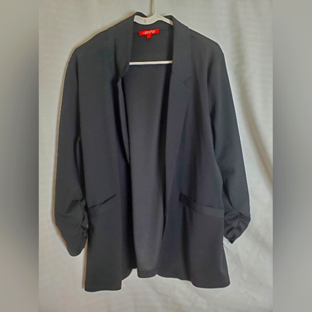 WOMEN BLACK BLAZER